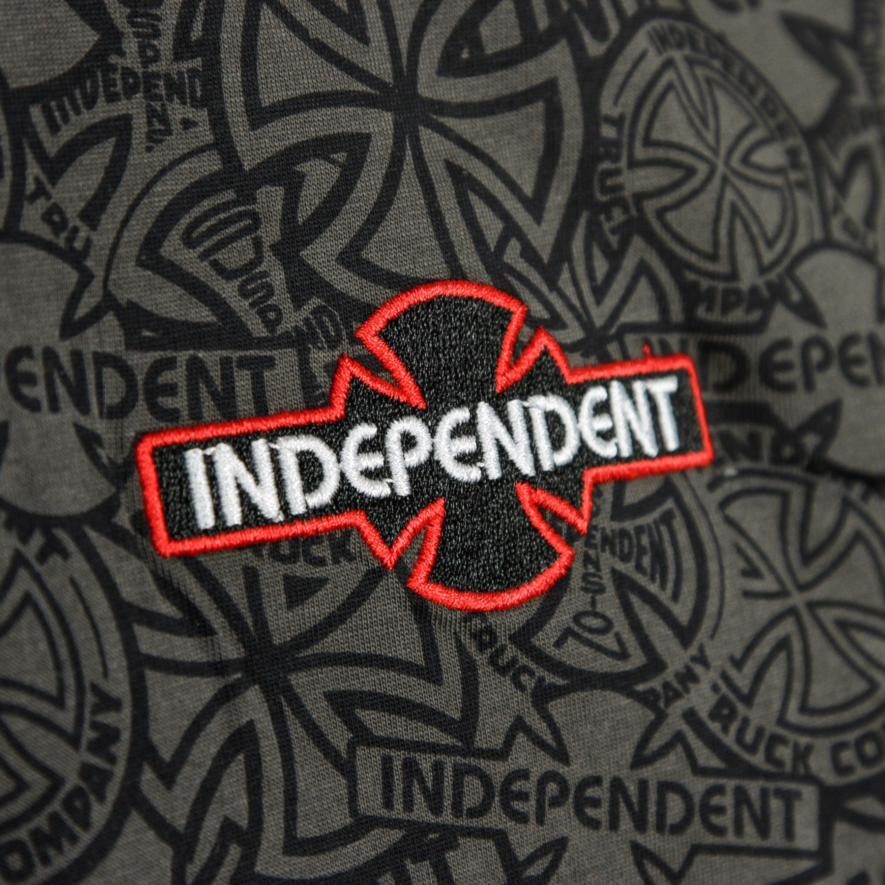 Independent, Maglietta Uomo Array Tee, 