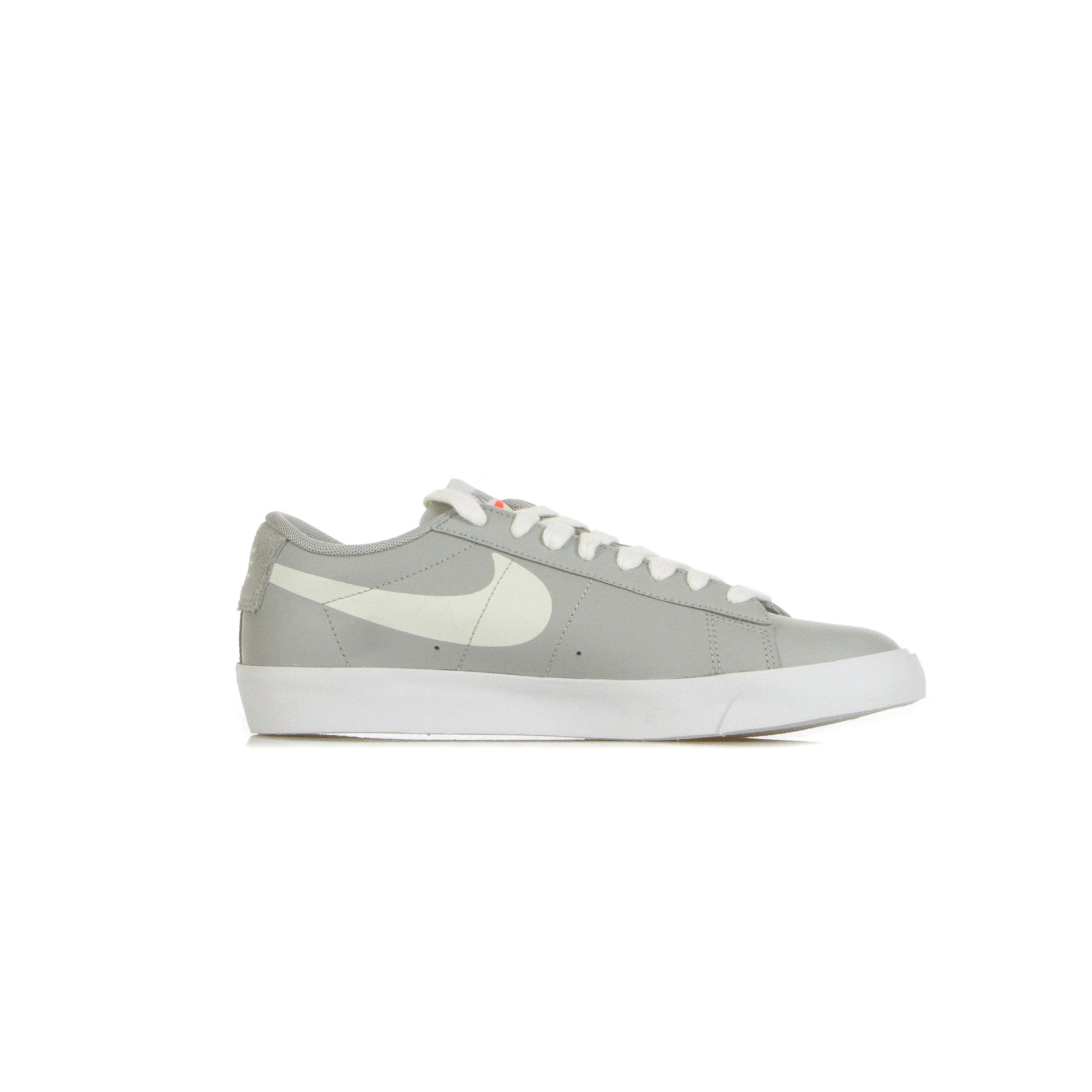 KELME Victory Suede – Scarpe Da Ginnastica Basse Uomo, Pelle Scamosciata, Comode E Resistenti - 5