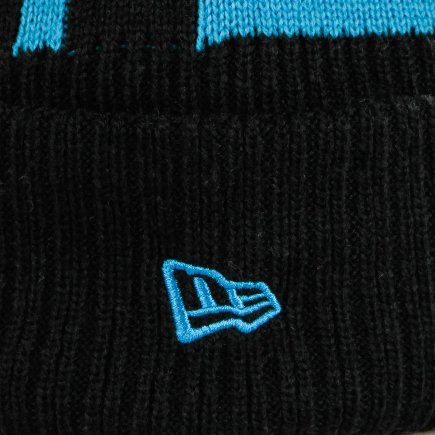 New Era, Cappello Pom Pom Uomo Nfl 20 On Field Sport Knit Carpan, 