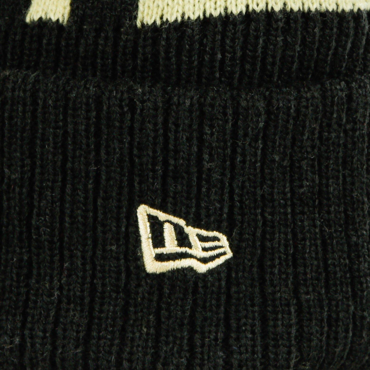 New Era, Cappello Pom Pom Uomo Nfl 20 On Field Sport Knit Neosai, 
