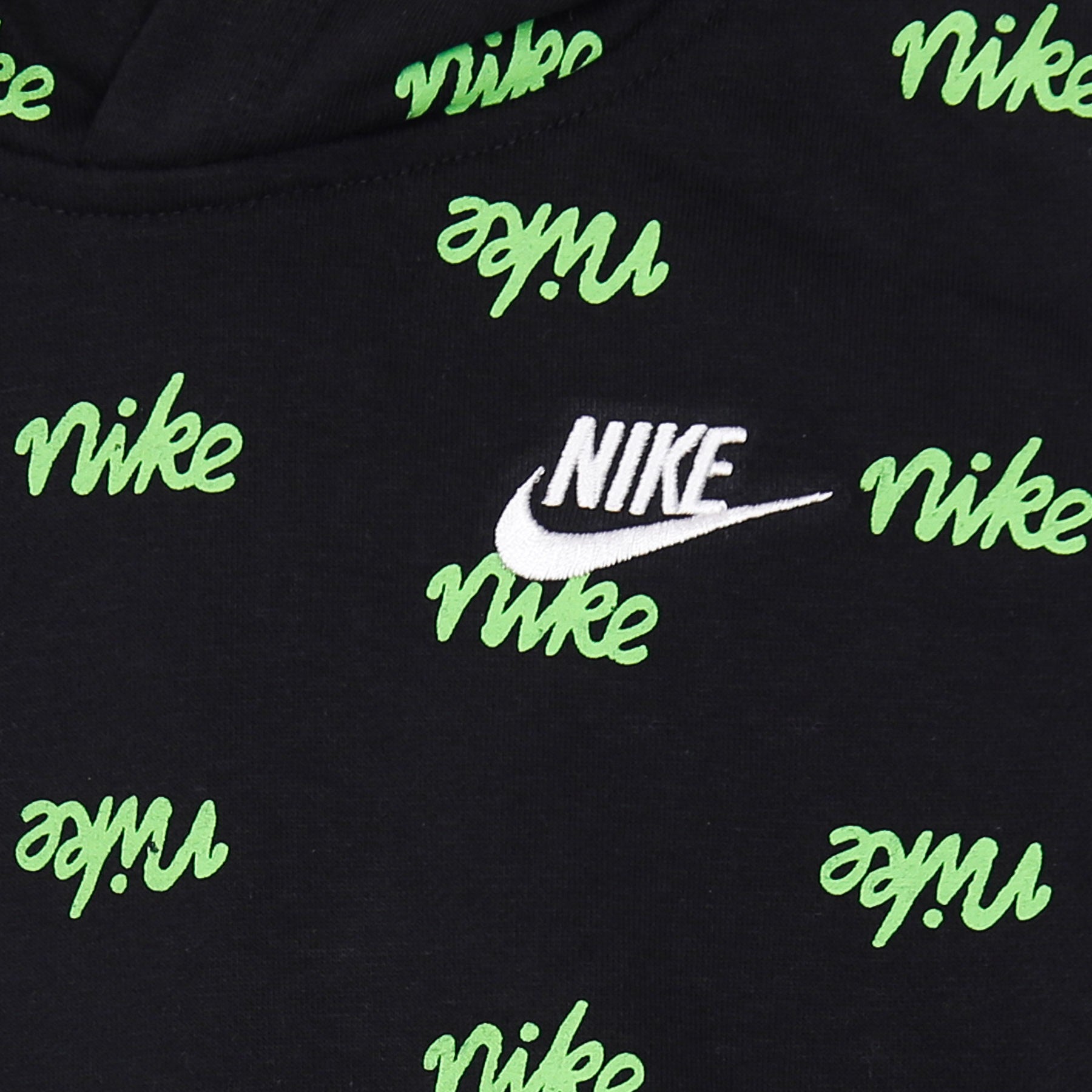 Nike, Felpa Leggera Cappuccio Ragazzo B Sportswear Script All Over Print Pullover, 