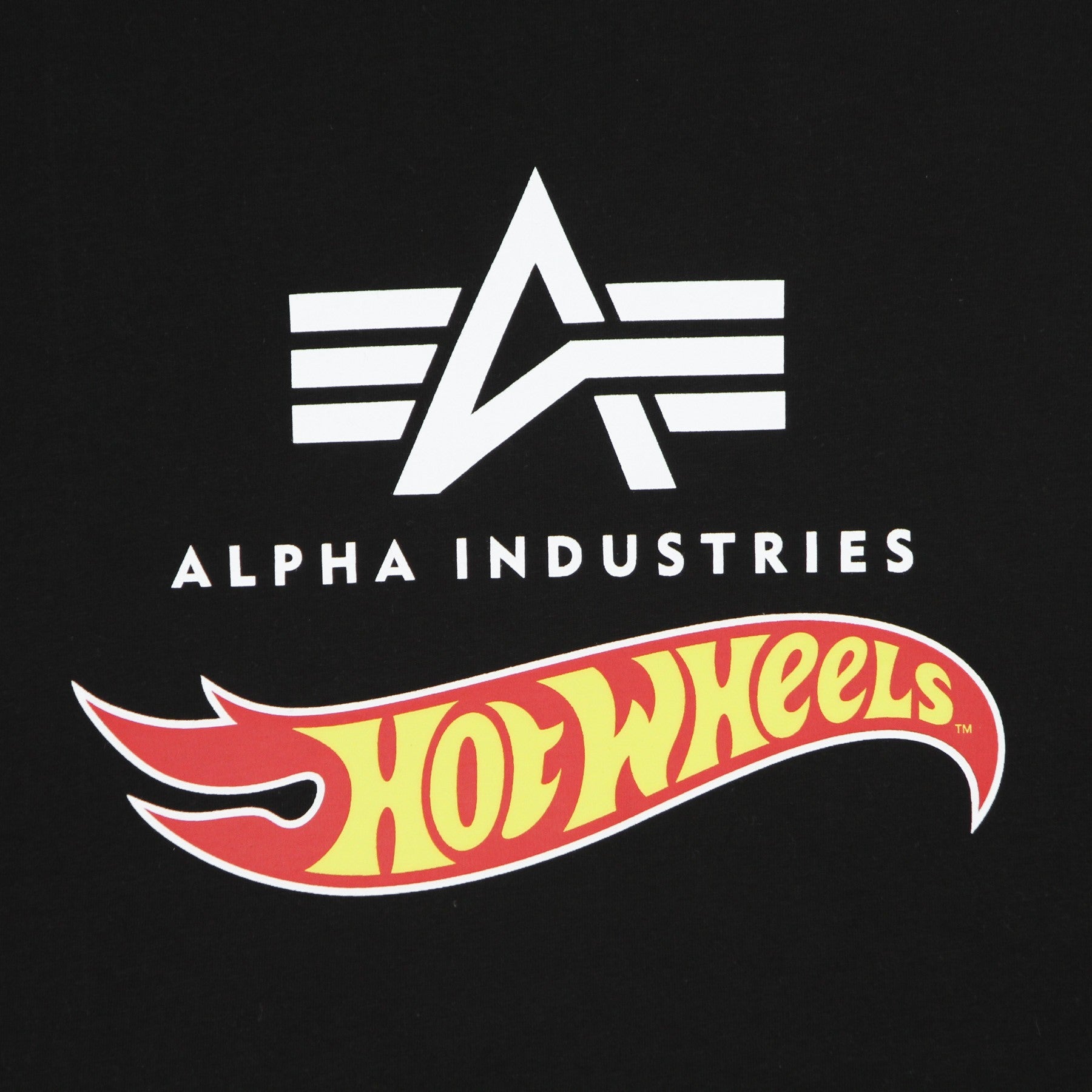 Chauffeur de roues chaudes tee nkirt