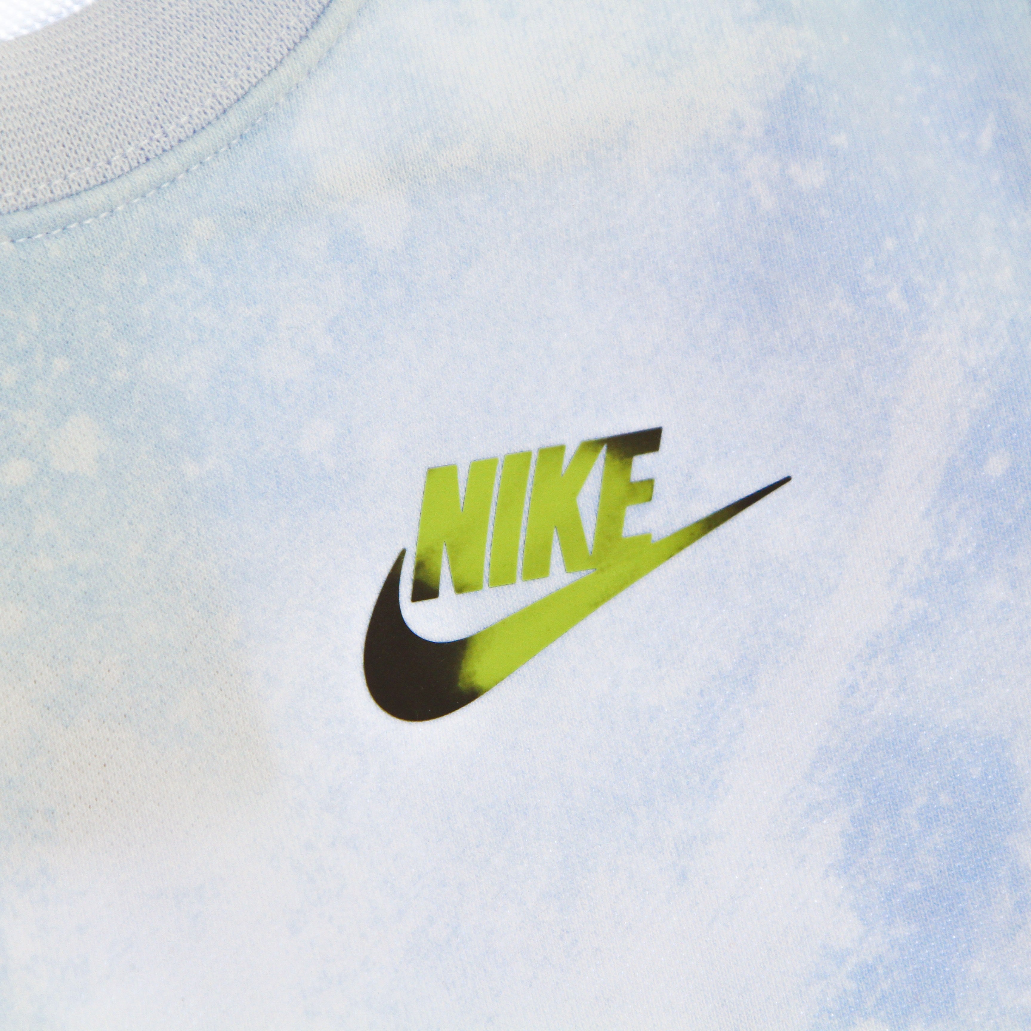 Nike, Felpa Leggera Girocollo Ragazzo B Nsw Magic Club Crew, 