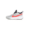 Nike, Scarpa Bassa Ragazzo Team Hustle D 10 (gs), Lt Smoke Grey/bright Crimson
