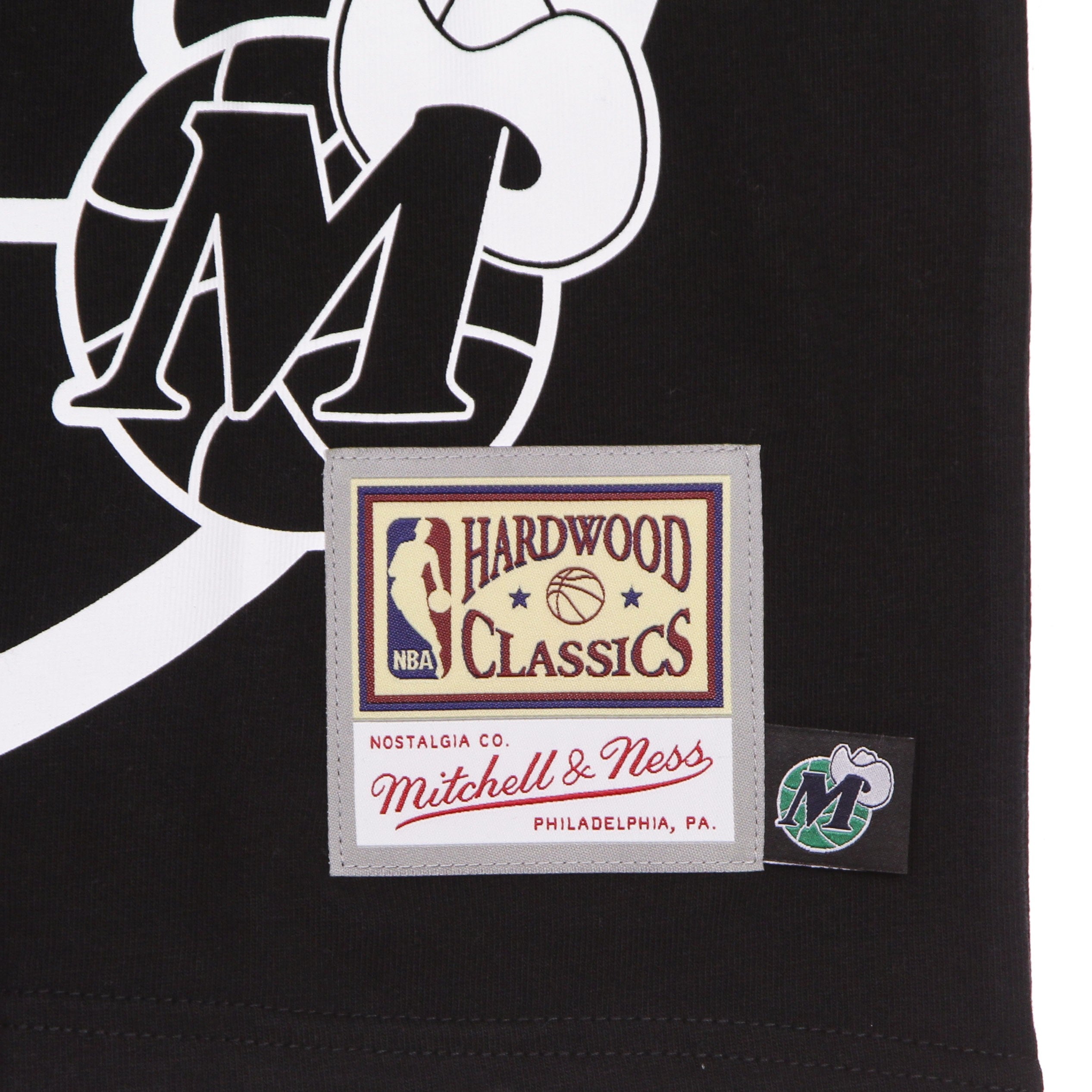 Mitchell & Ness, Maglietta Uomo Nba Big Face 3.0 Tee Hardwood Classics Dalmav, 