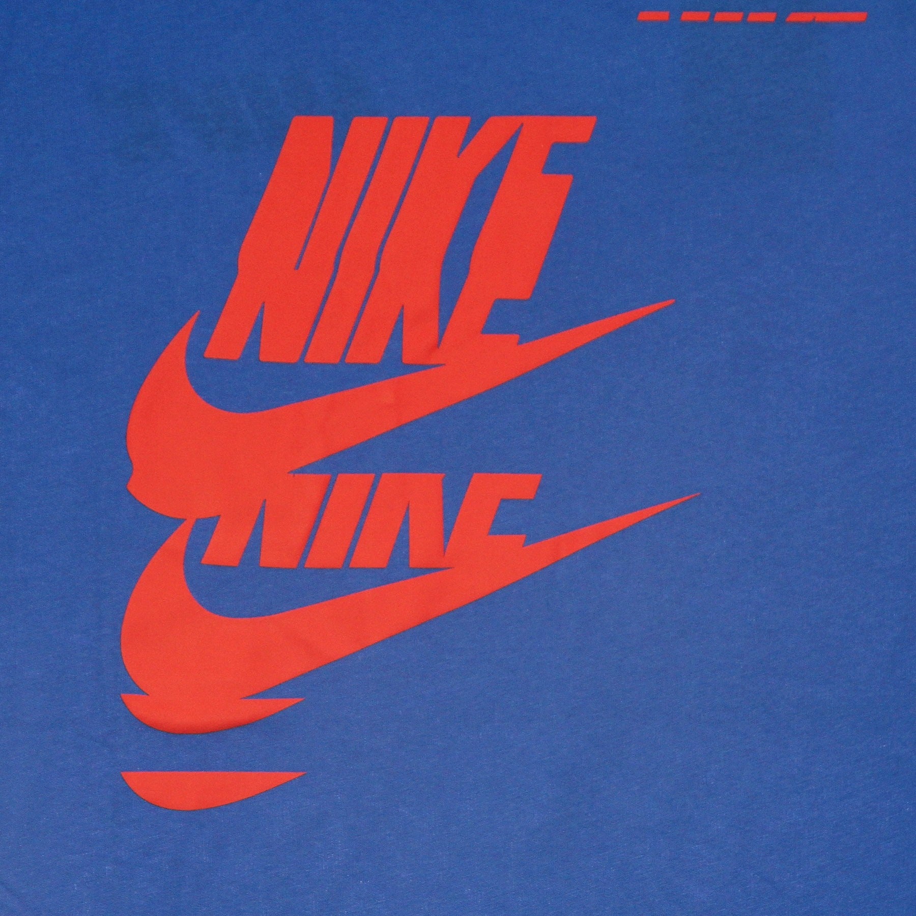 Nike, Maglietta Uomo Sportswear Essentials+ Sport 1 Tee, 