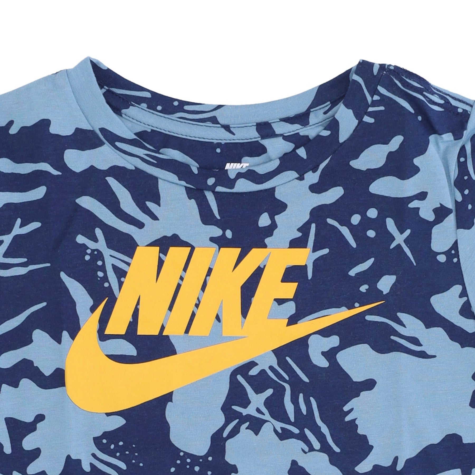 Nike, Maglietta Bambino Futura Camo Aop Tee, 