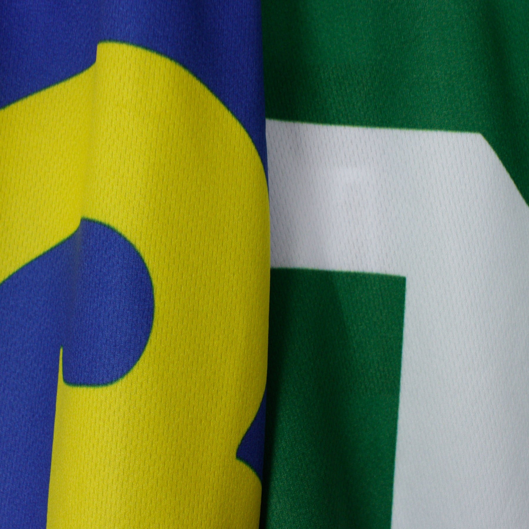 Minimarket, Pantaloncino Tipo Basket Uomo Short Bicolor, 