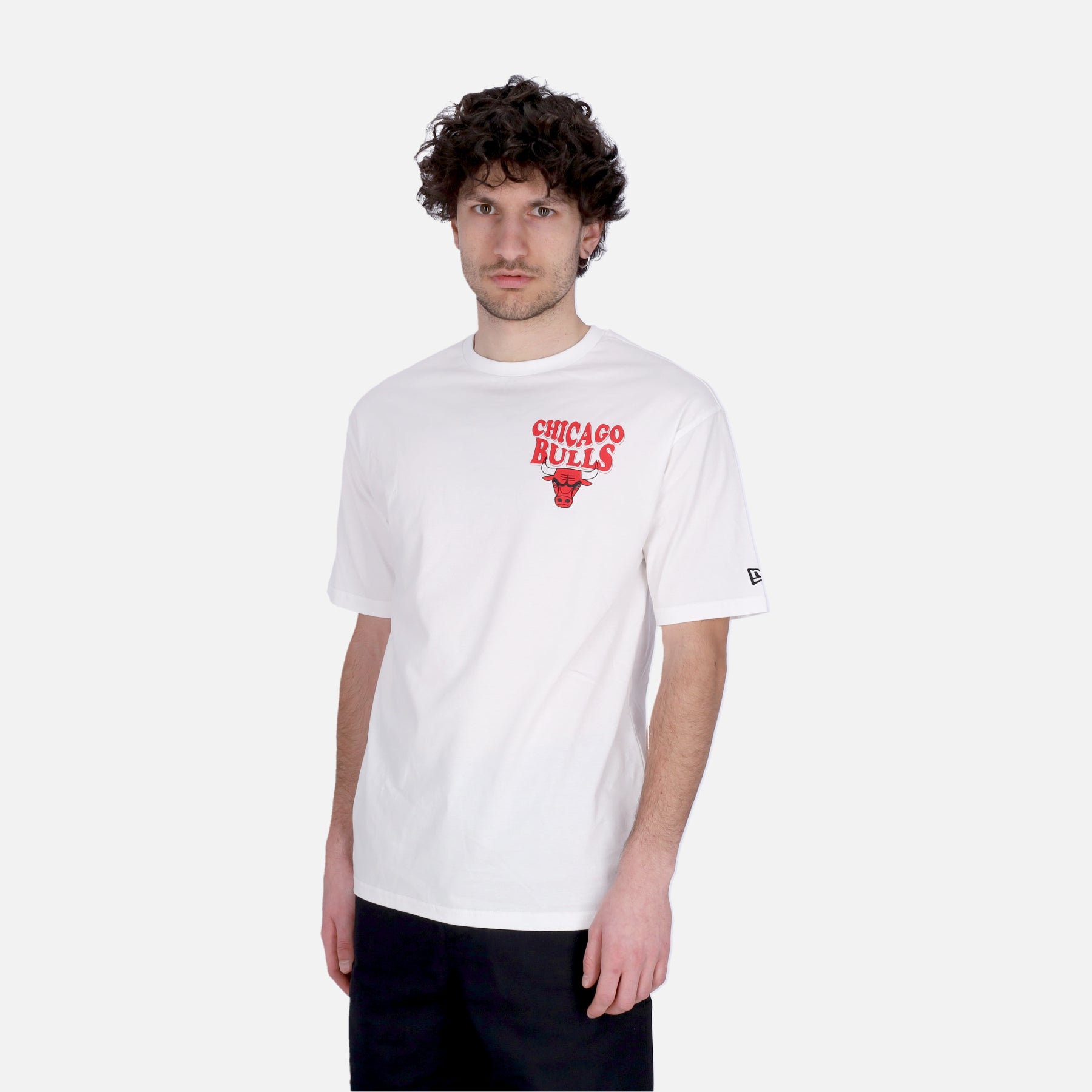 Maglietta Uomo Nba Script Oversize Tee Chibul White/front Door Red 60435518
