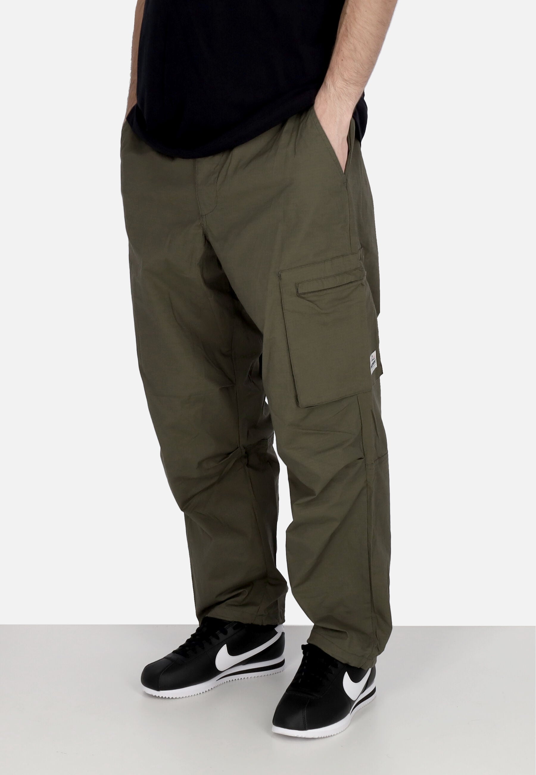 Pantalone Lungo Uomo Chillin Travel Pant Beetle ELYNP00147